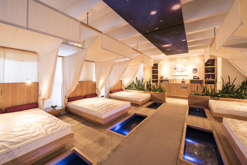Posthotel Holiday Villa อาโรซา ภายนอก รูปภาพ