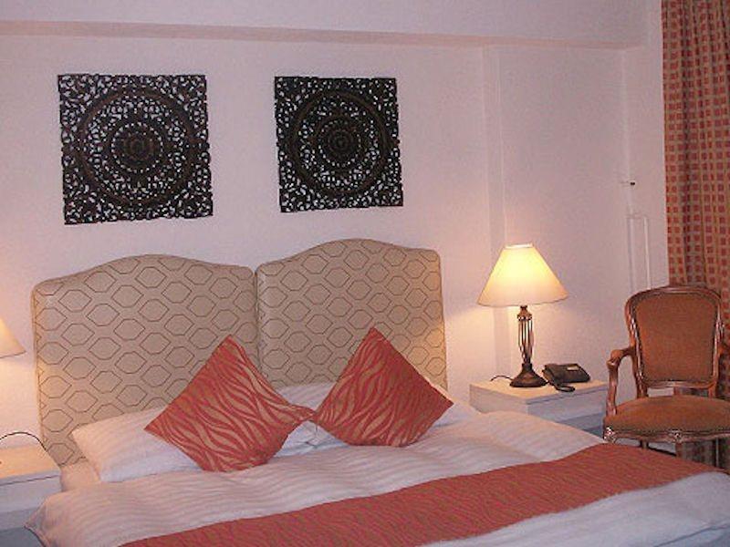 Posthotel Holiday Villa อาโรซา ภายนอก รูปภาพ